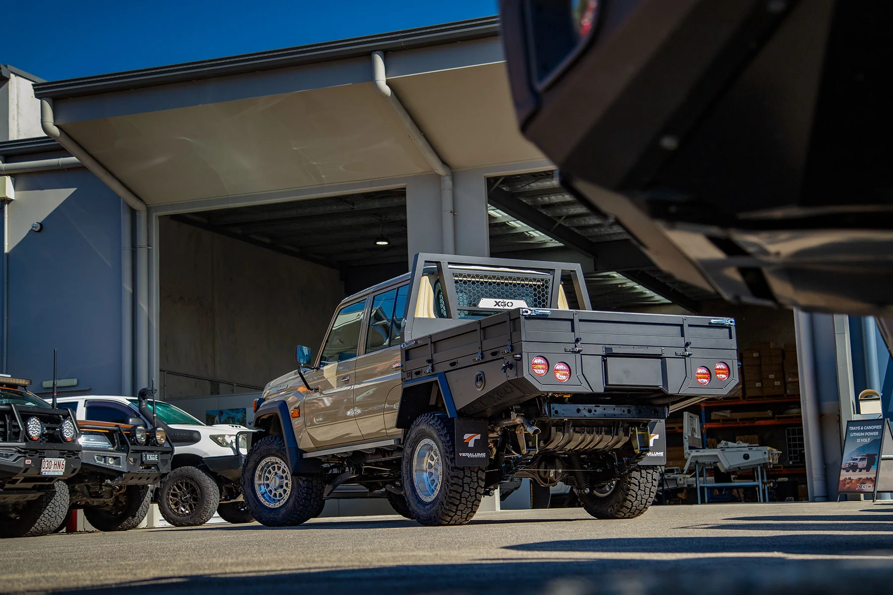 LandCruiser rear view, Teralume canopy