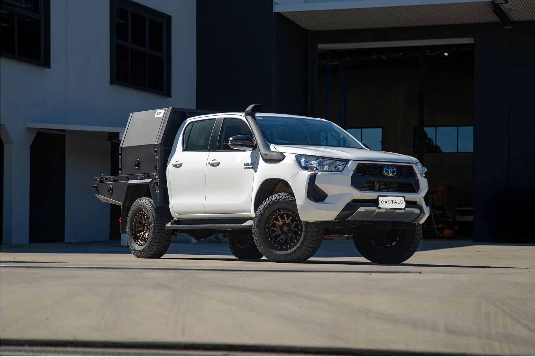 Hilux with Teralume XGO canopy